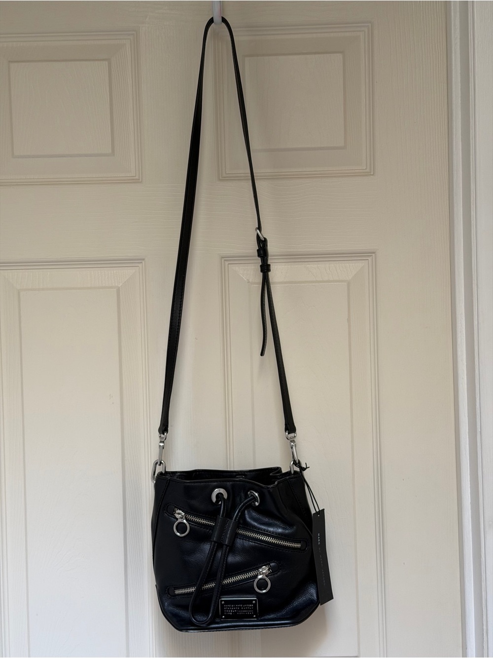 Marc Jacobs small bucket crossbody bag, NWT